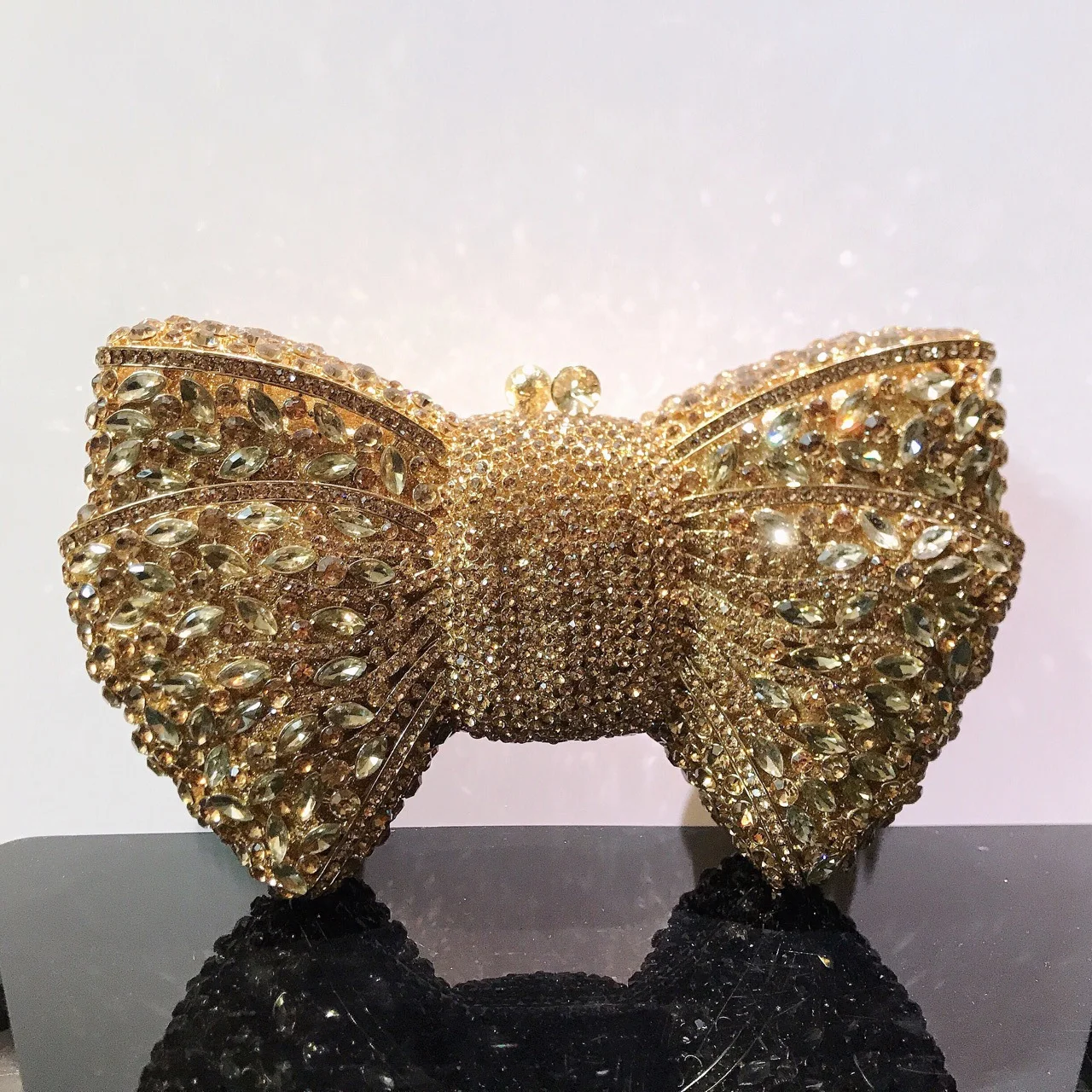 New colorful bow clutch bag customized woman wedding party rhinestone tote bag with magnet