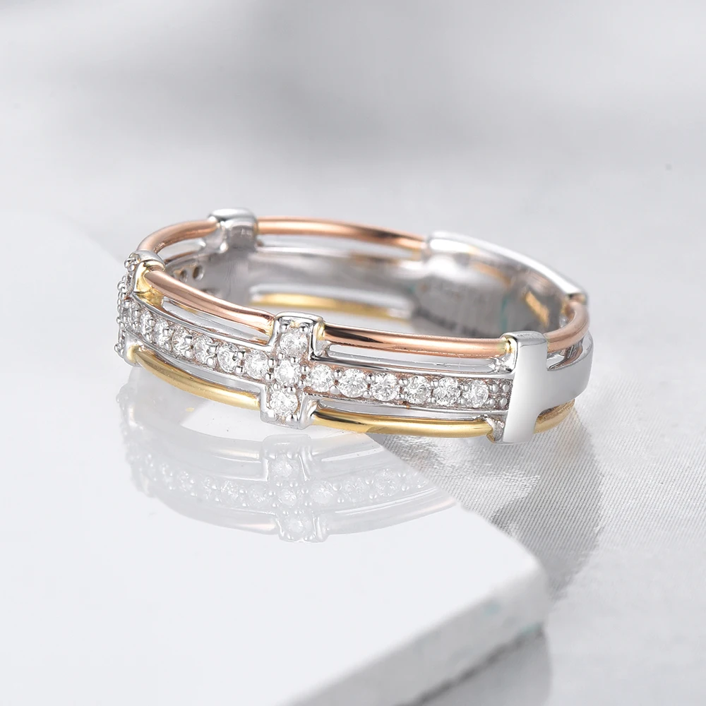 Female Custom Diamond Jewelry Ring 18K Gold Engagement Wedding Ring Band For Women