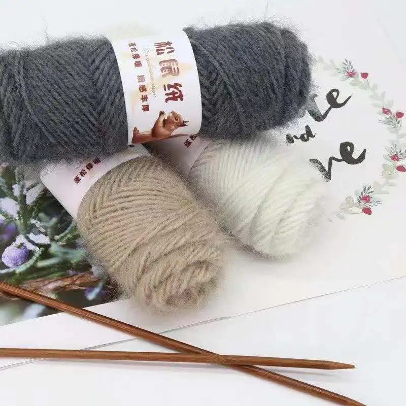 Markwin manufacturer squirrel yarn 100%polyester t shirt yarn hand knitting yarn for sweater clothes