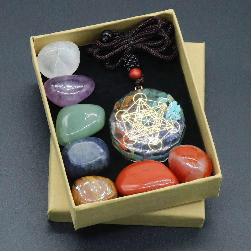 Irregular Natural Crystal Stone Pendant Necklace Natural Energy Healing Yoga Orgone Pendant Seven Chakra Set With Gift Box