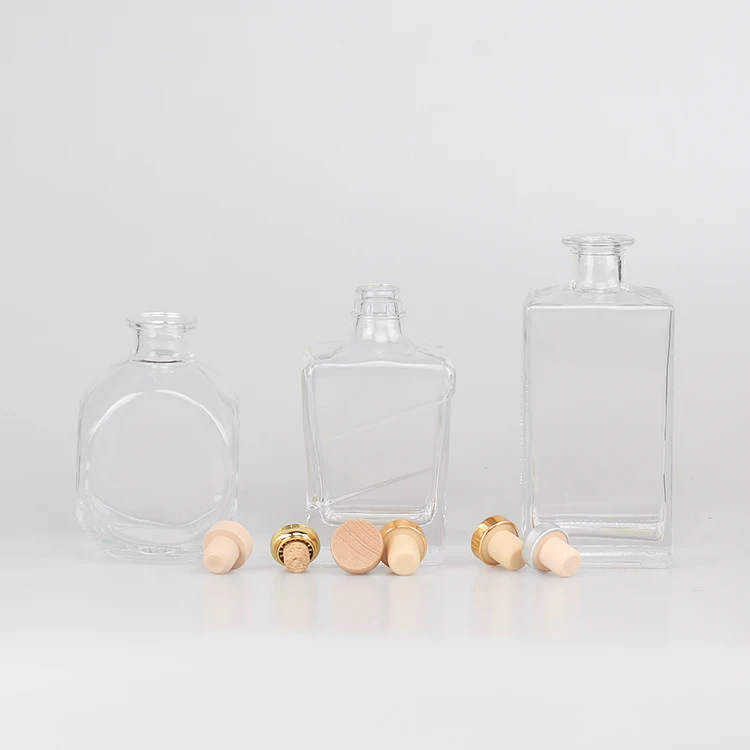 Square glass bottle custom Shape glass bottle for liquor