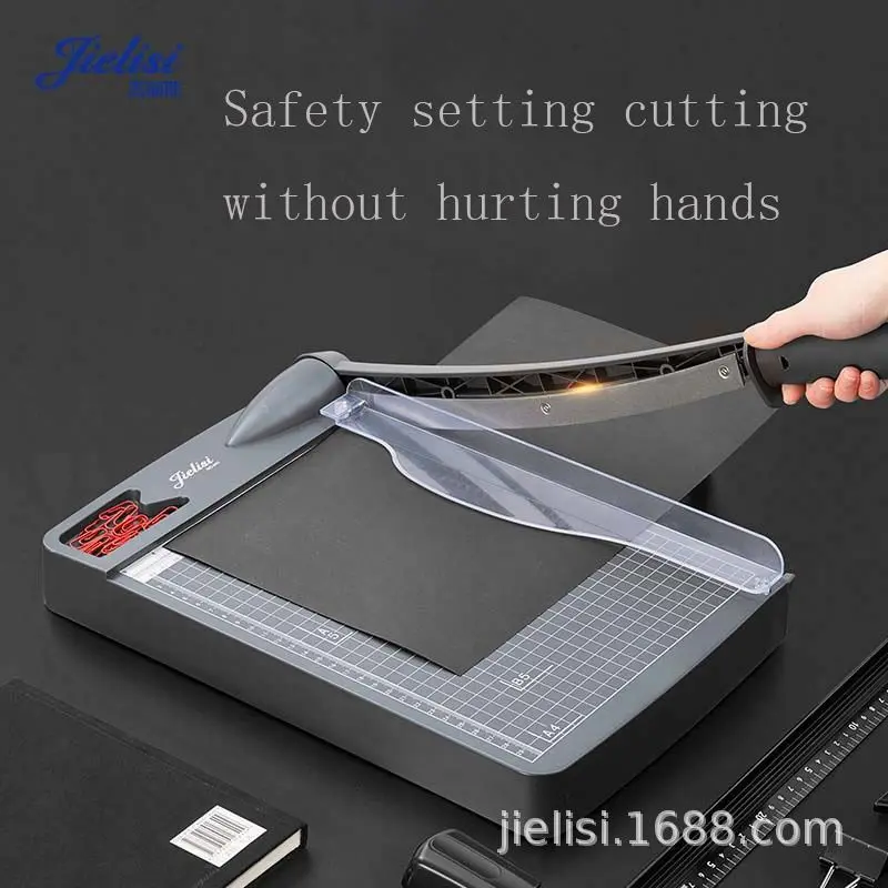 Wholesale Factory Price Black A4 Manual Office Desktop Handheld Guillotine Paper Cutter