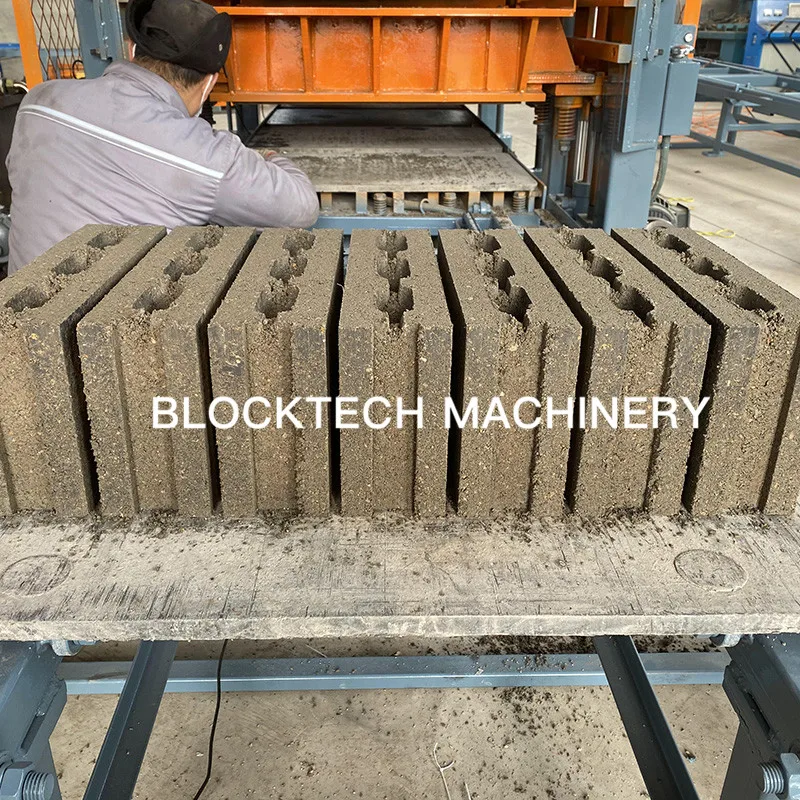 BLOCKTECH Qt 5-15 полностью автоматическая машина для изготовления блоков производства деревянных поддонов
