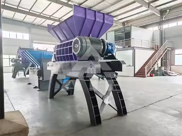 2024 strong steel scrap shredder tire shredder machine high quality and big capacity