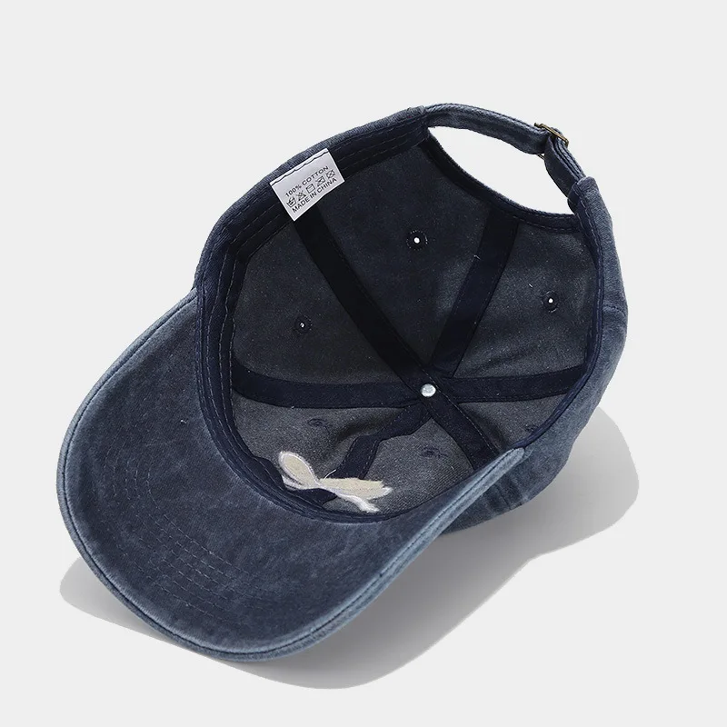 Спортивные бейсболки с вышивкой