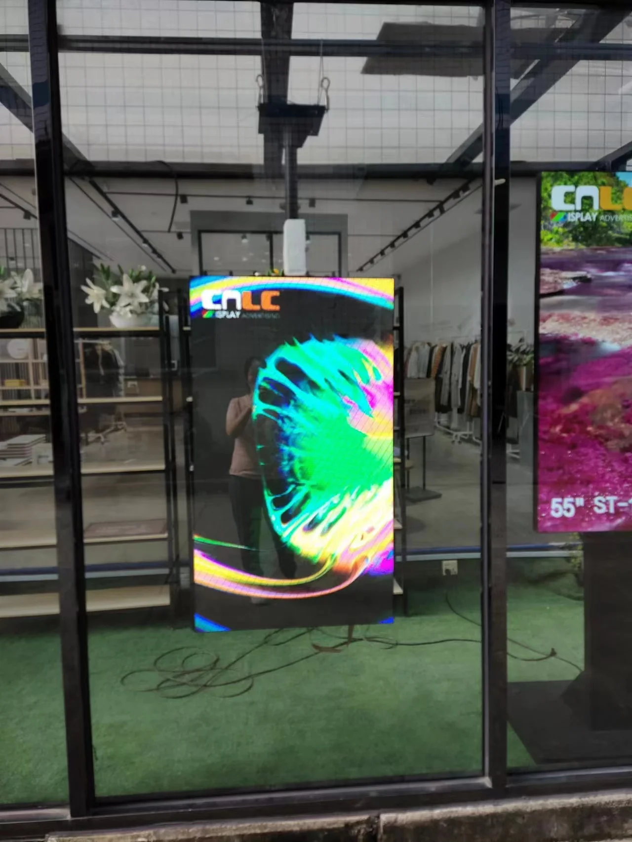 wholesale price Window facing digital signage high clearly LCD full color led outdoor advertising screen
