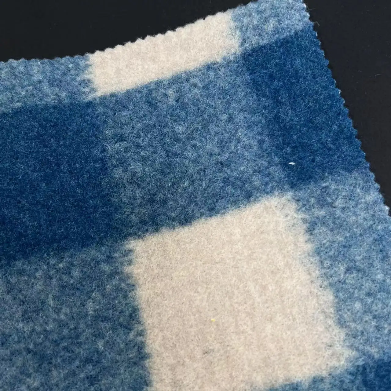 Customized WOOL BLENDS 550G/M KNITTING MELTON