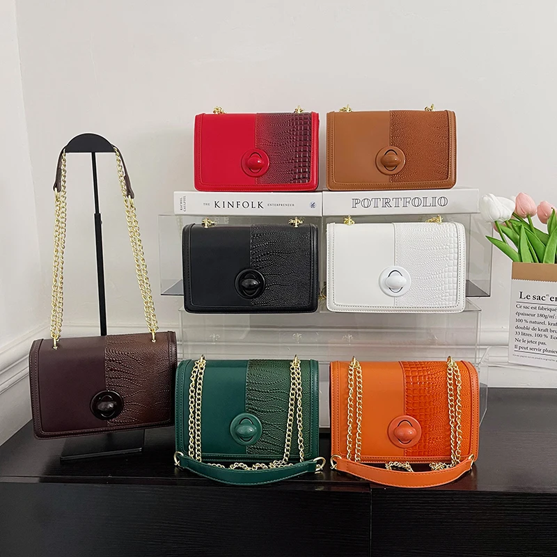 New Fashion Handbags 2023 light ladies leather chain bags ladies design purses for women