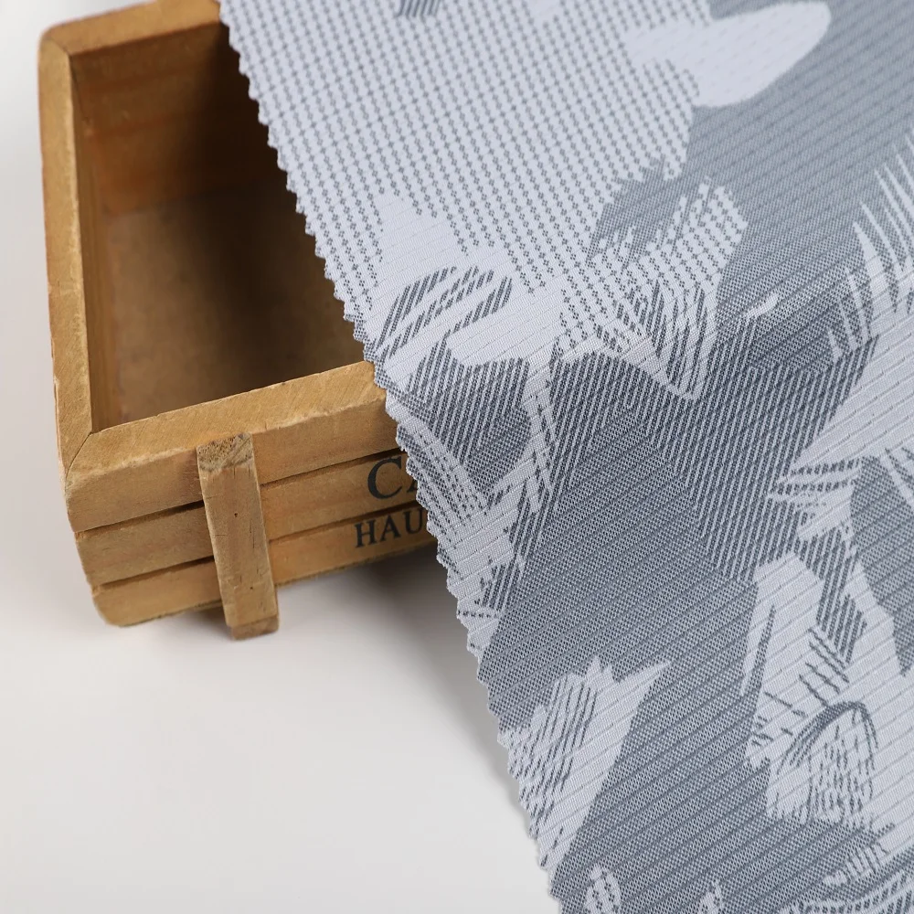 Dry Fit Knitted 4 Way Stretch Polyester Printed Mesh Fabric Design for Sportswear