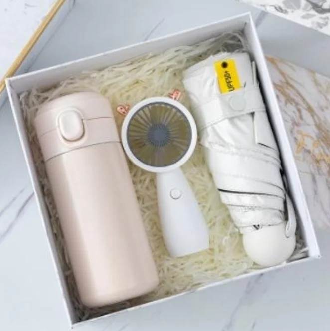 Winnel Gadgets 2023 New Idea Custom Logo Printing Fan Water Bottle Towel and Umbrella Luxury Business Gift Set for Men and Women