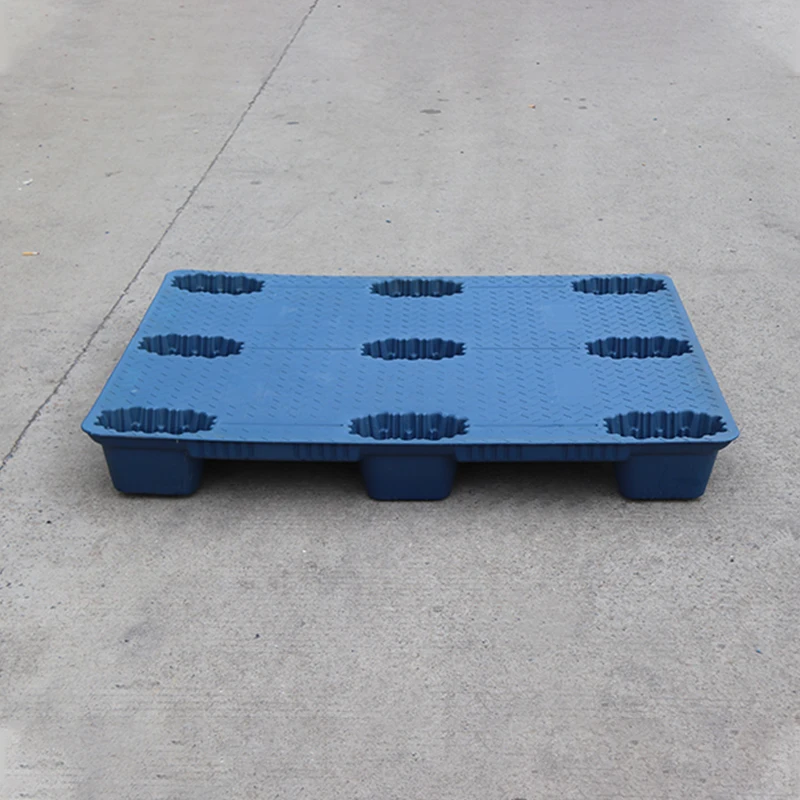 High Quality Heavy Duty 1300*1100*150mm Blow Molding HDPE Nine-Legged Plastic Tray Single Faced Stackable Storage Pallets