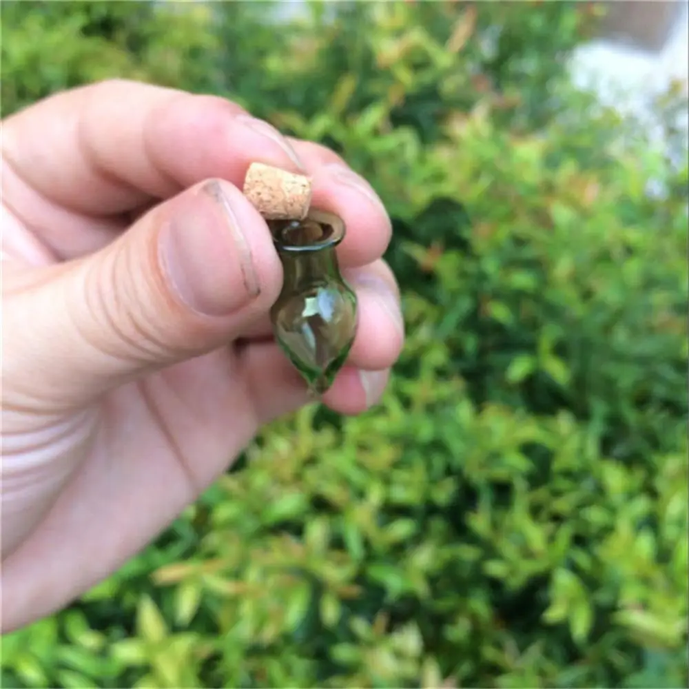 Mix 7 Colors Mini Glass Bottles Chili Shape Cute Bottles With Cork Little Bottles Gift tiny Jars Vials