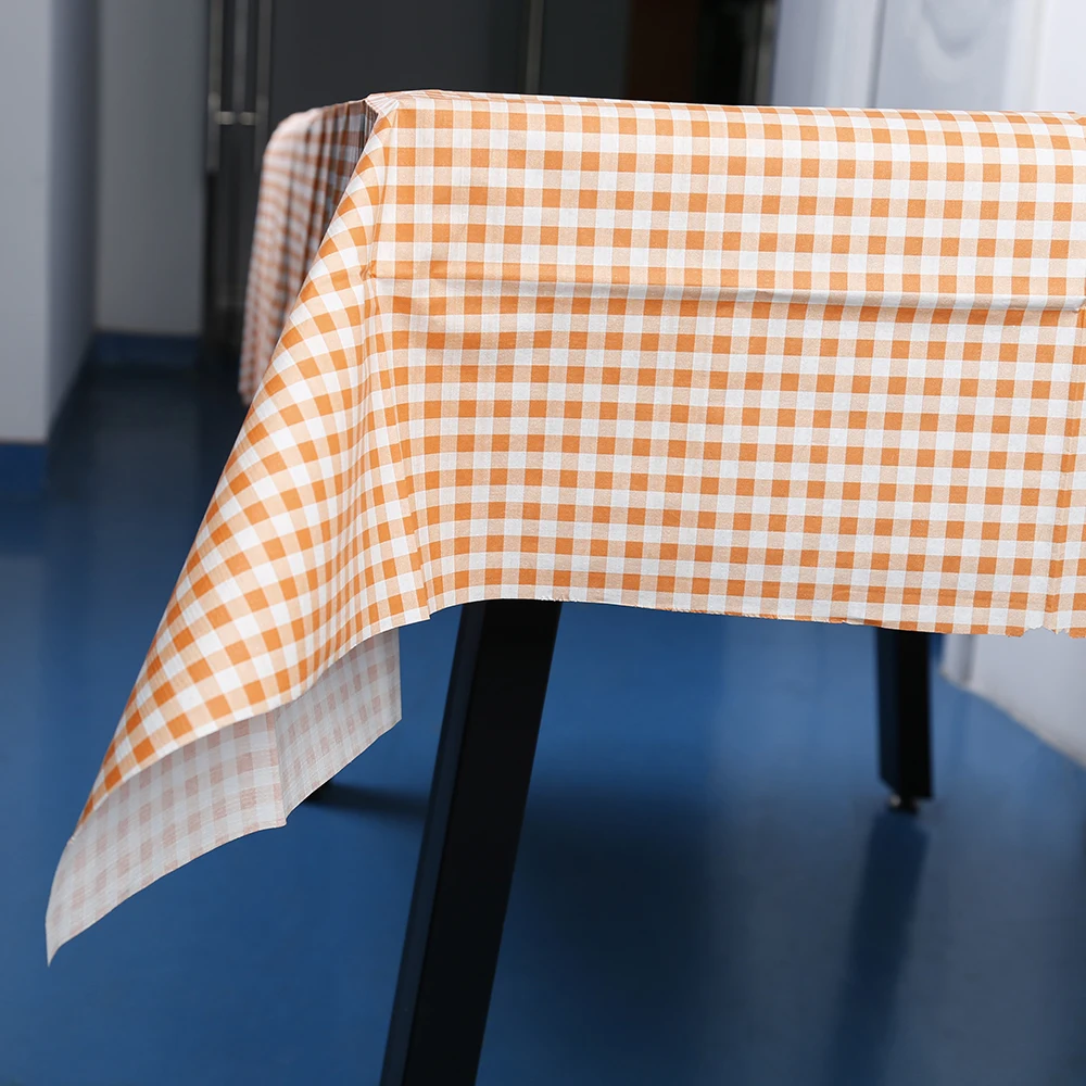 Custom Eco Friendly 50g Waterproof Paper Table Cloth Disposable High Quality Cheap Table Cloth