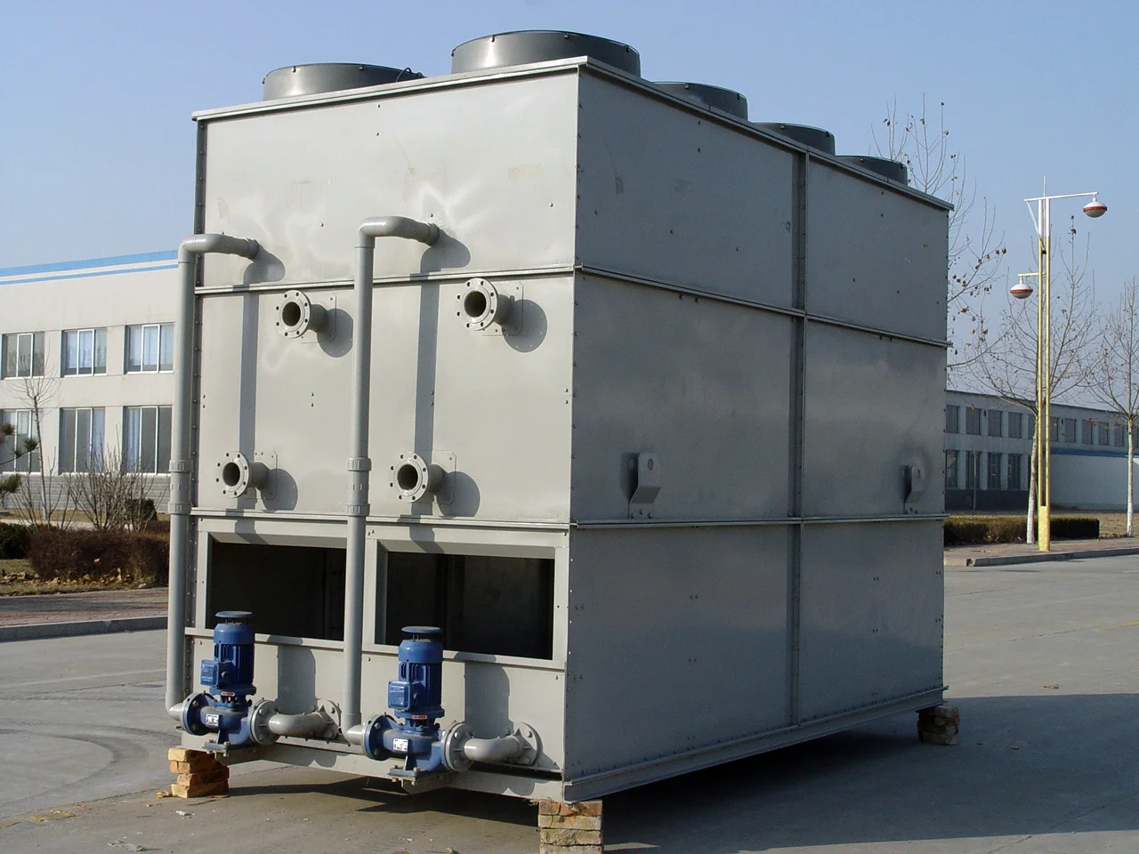 Small/large capacity  fully closed cooling tower fan with fan blade water chiller cross flow
