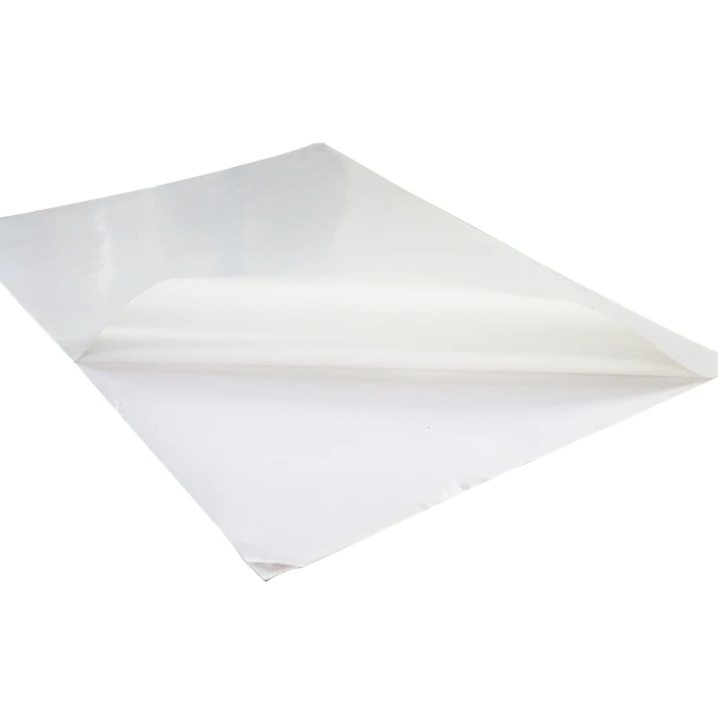 Self Adhesive White PVC Film/Vinyl in Sheet / in Roll