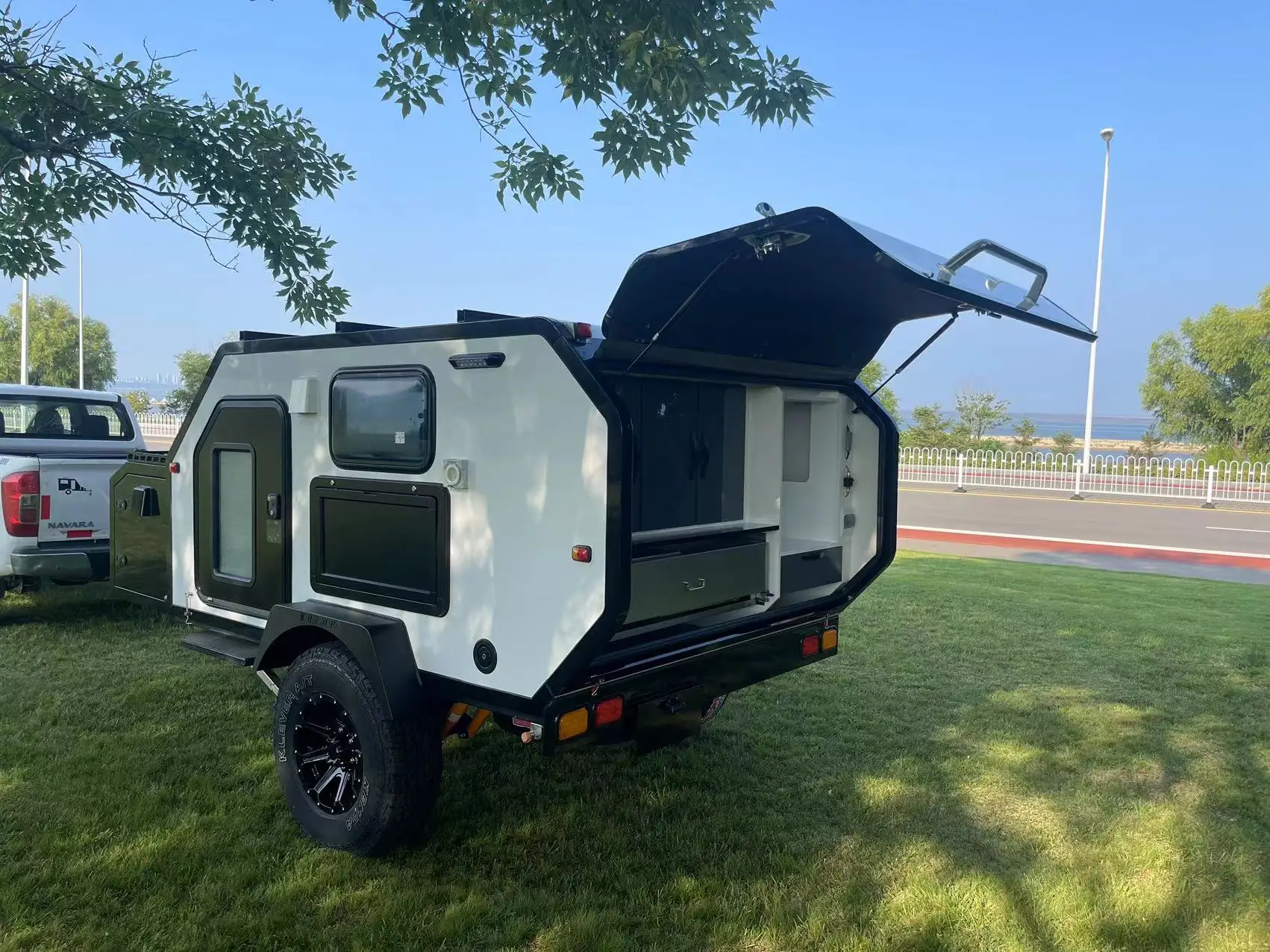 LONGHE Fashionable Best Trailer Campers Small Camper Trailers for Sale