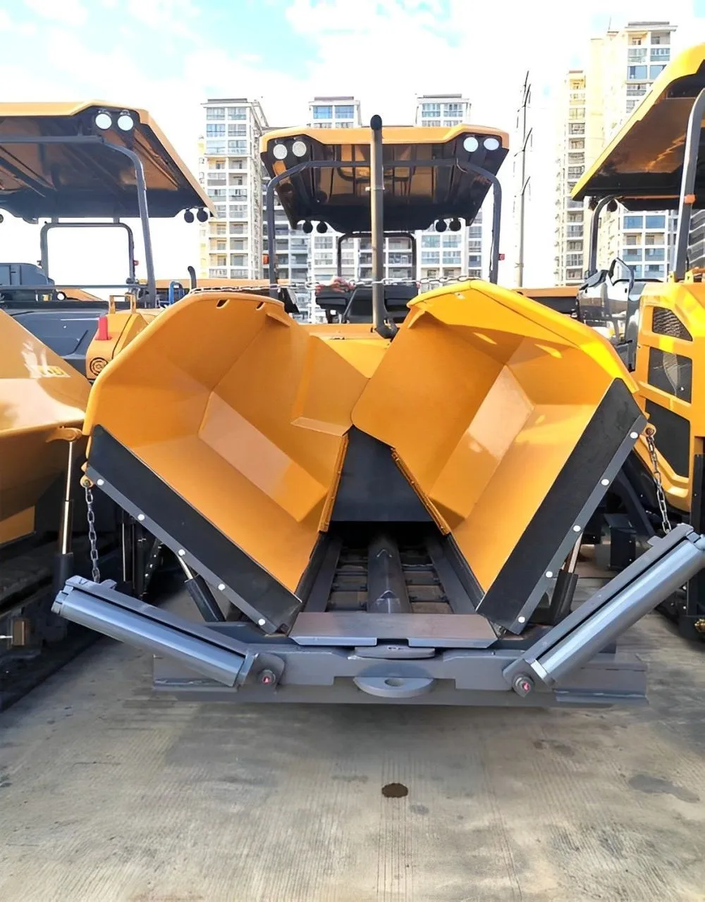 5m Paving Width Paver RP505 Asphalt Concrete Paver Hot Sale