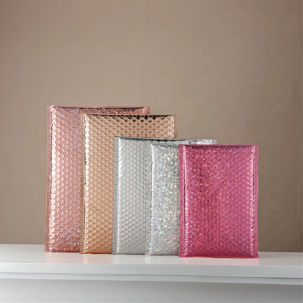 Metallic Pink PE Poly Bubble Mailers Hot Stamping Surface Handling Rose Red T-Shirt Bag Packaging Envelopes