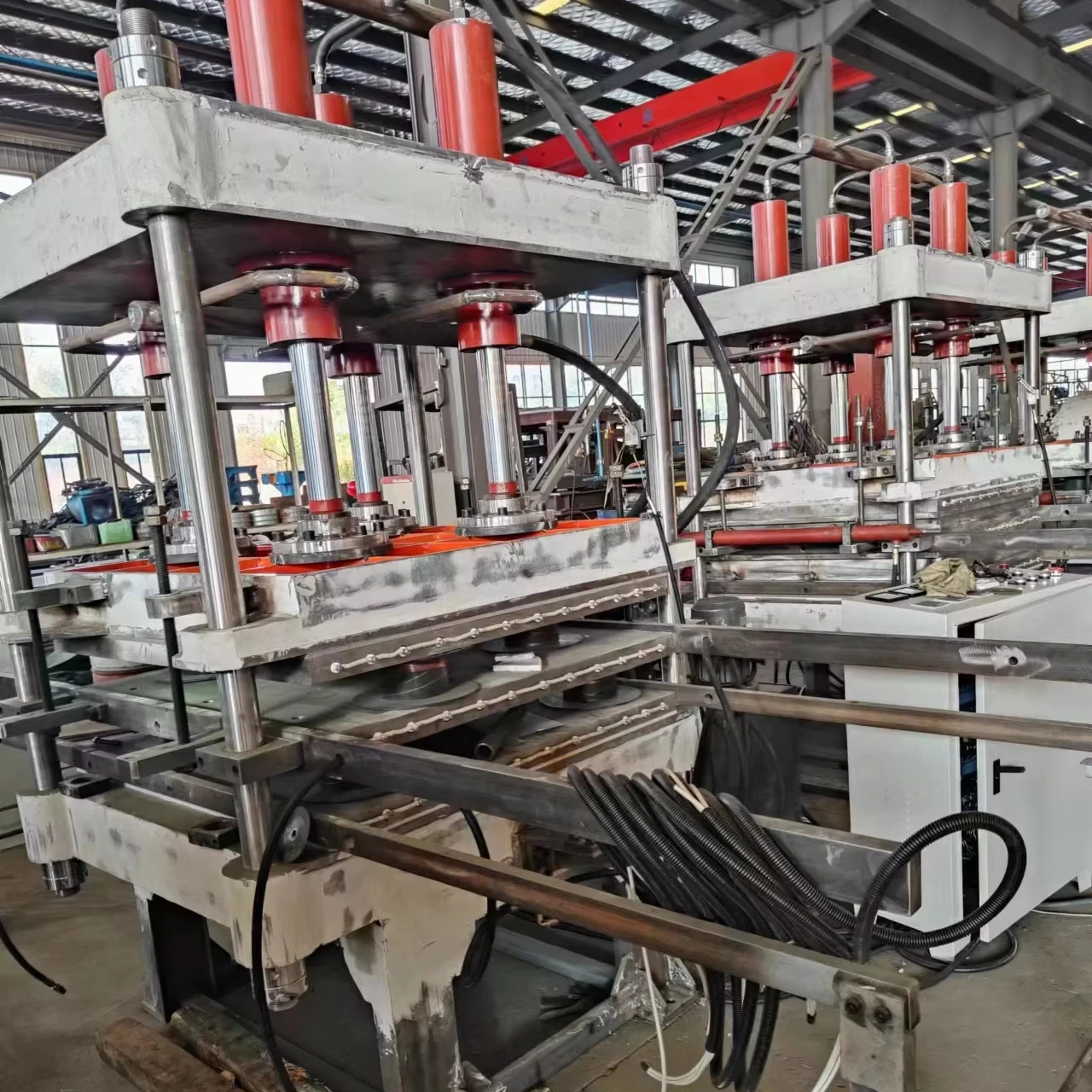 Горячая распродажа оборудование для производства резиновой плитки вулканизирующий пресс