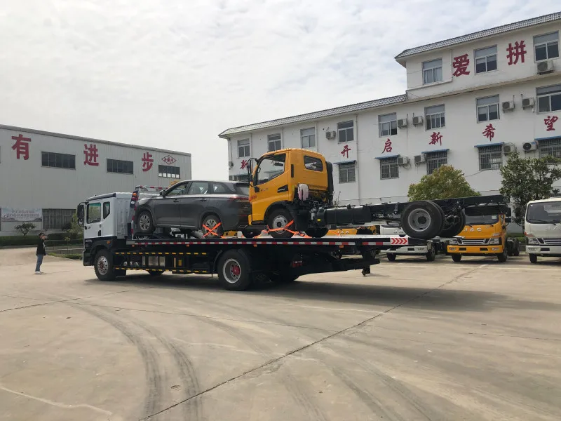 High performance new 12 ton 6 wheel electrically hydraulic control left steering crane lift car crane tow wrecker truck