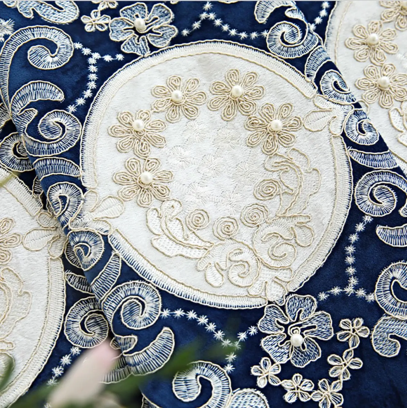 
Flannelette embroidered curtain window screen room luxury bedroom atmosphere luxury curtains for living room 