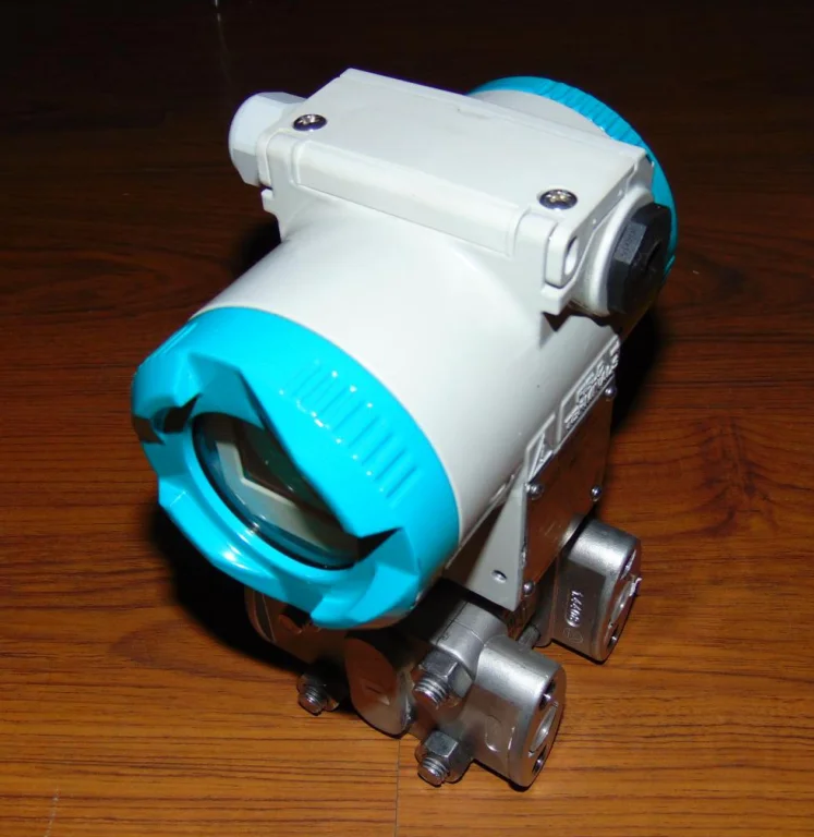 SIEMENS Absolute Pressure Siemens SITRANS Pressure Transmitter   7MF4434-1DA22-2AB6-ZA02