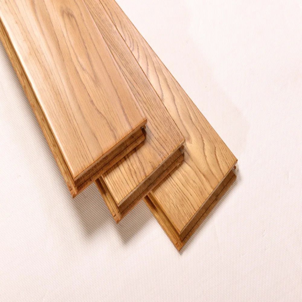 
natural colour Solid Hardwood Oak Herringbone Flooring For Indoor Residential 