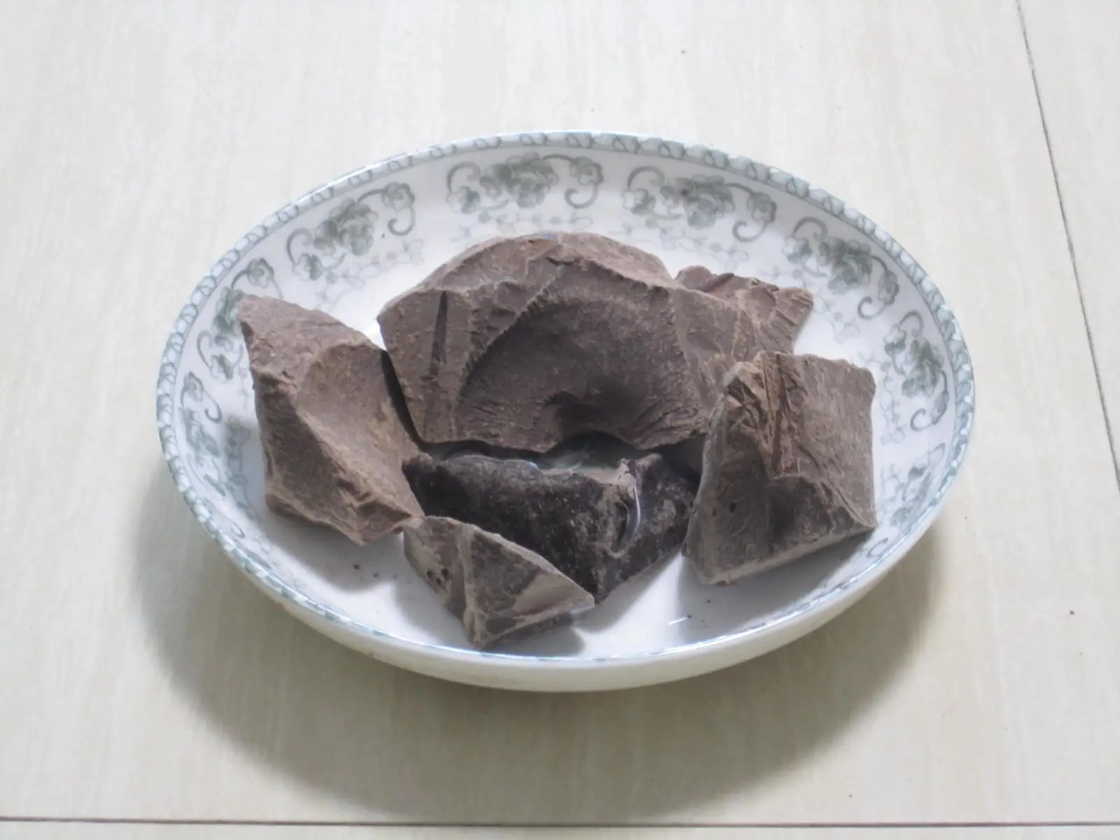 Food grade cocoa mass and cocoa butter