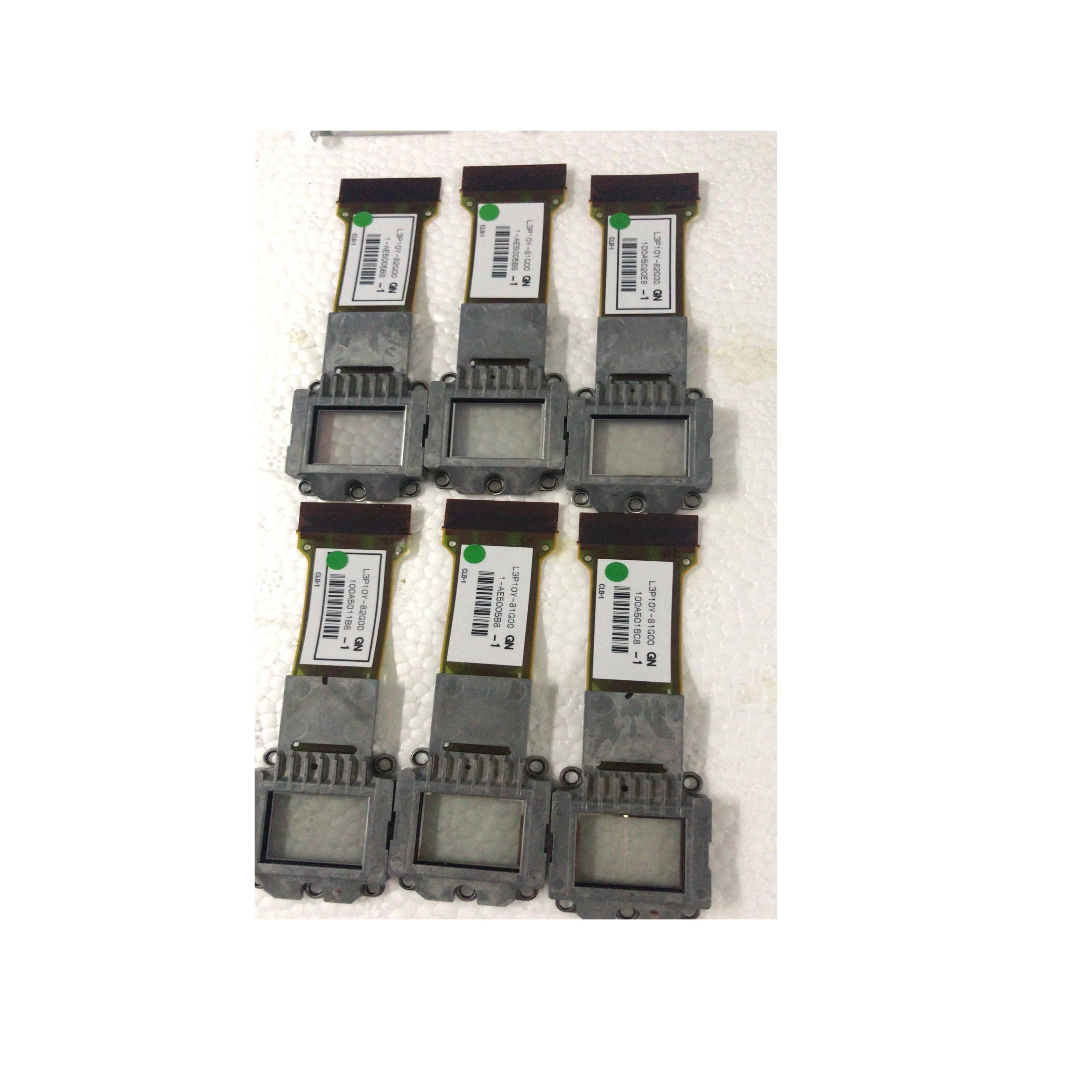 L3P10Y-81G00  1400x1050  0.96inch HTPS TFT-LCD, LCM display panel