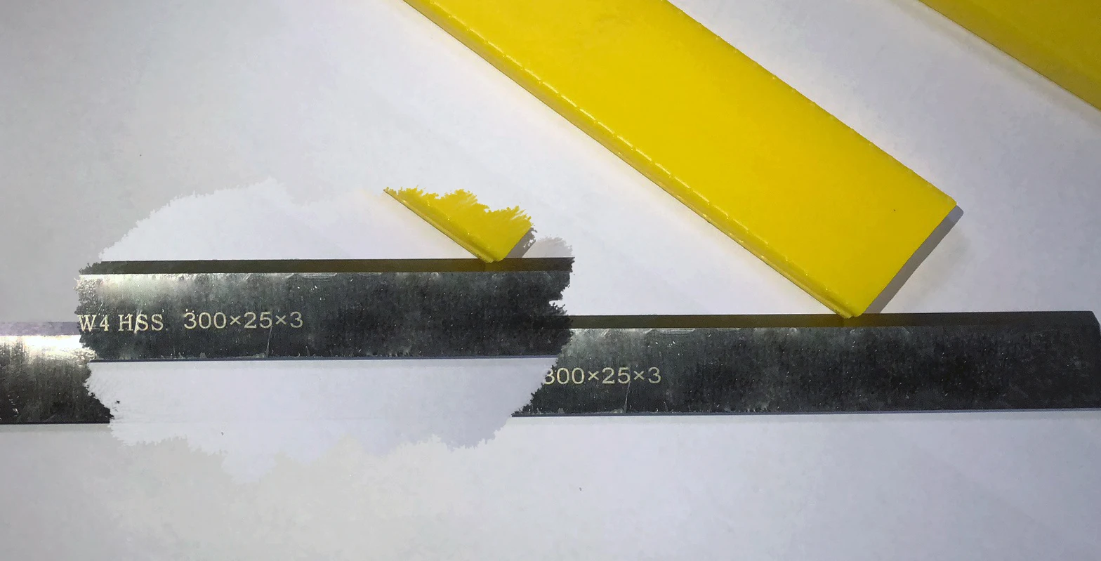 300*30*3mm HSS  W9 machine with straight edge flat carpenter blade Tungsten steel WOOD PLANER Planer blade