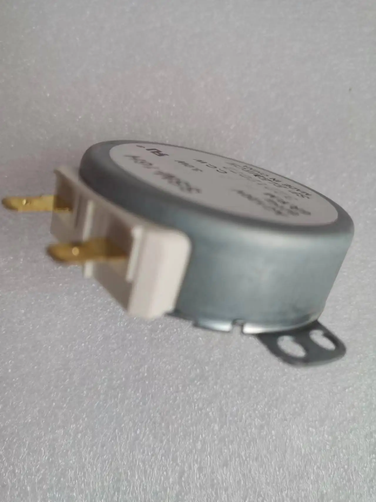 4681ED3001D отводной двигатель для
