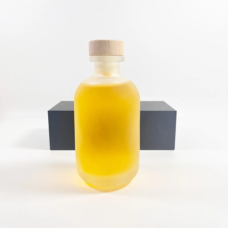 Recyclable frosted wine bottle 250ml custom luxury spirit bottle stopper wood glass container