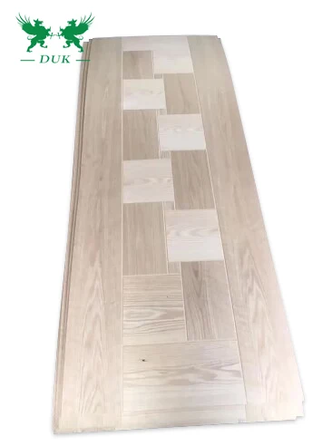 High Quality 2.5-4.5mm Natural Red Oak veener HDF/MDF door skin with best price