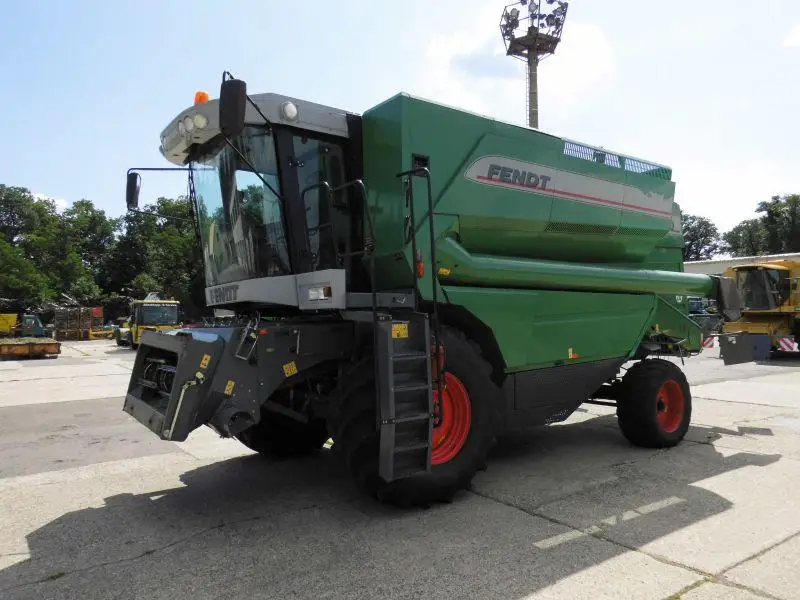 2008 8300 комбайн для сбора урожая продажи