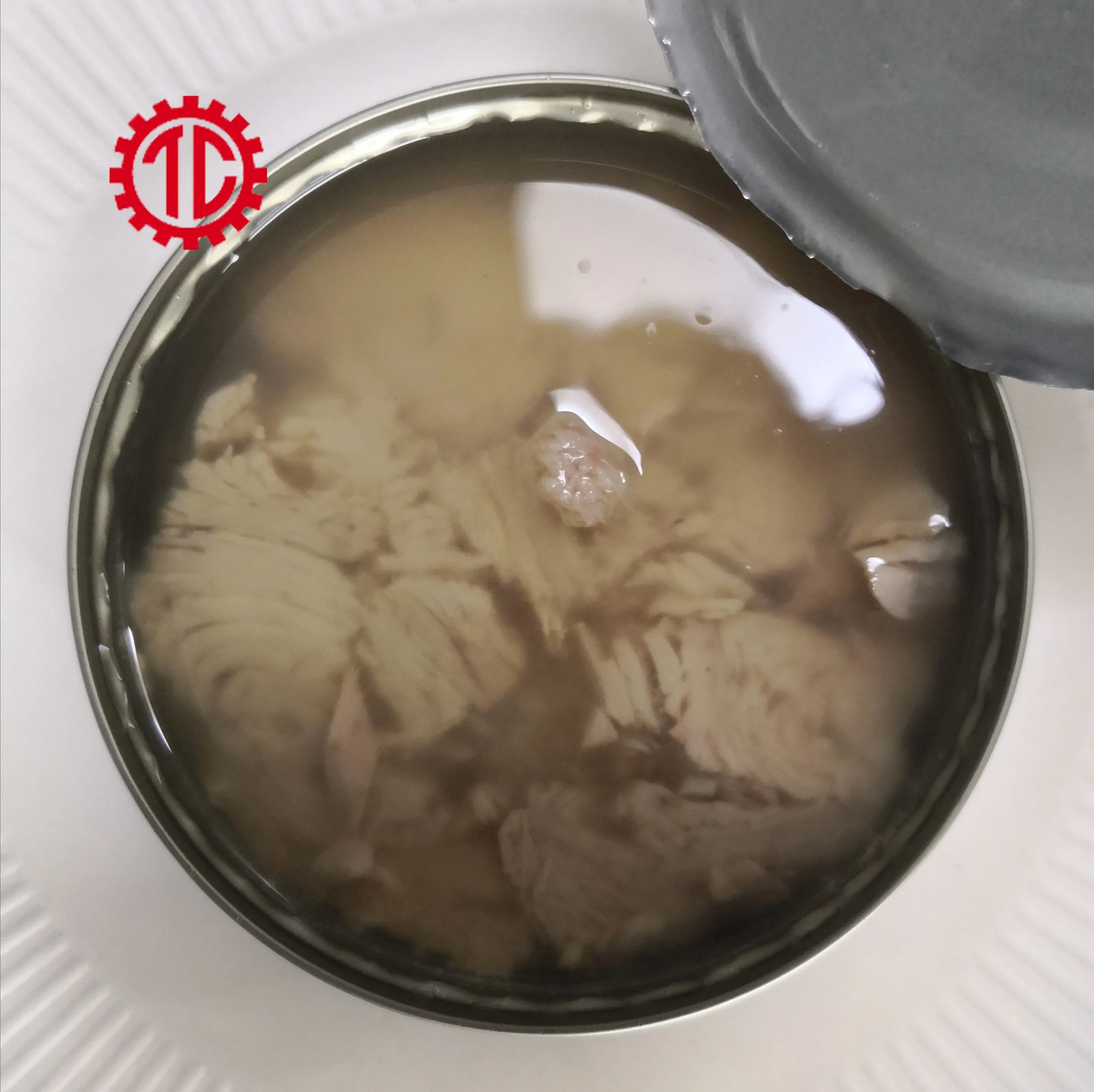 
Canned Tongol White Chunk Light Tuna in Spring Water Vegetable Oil 185g 