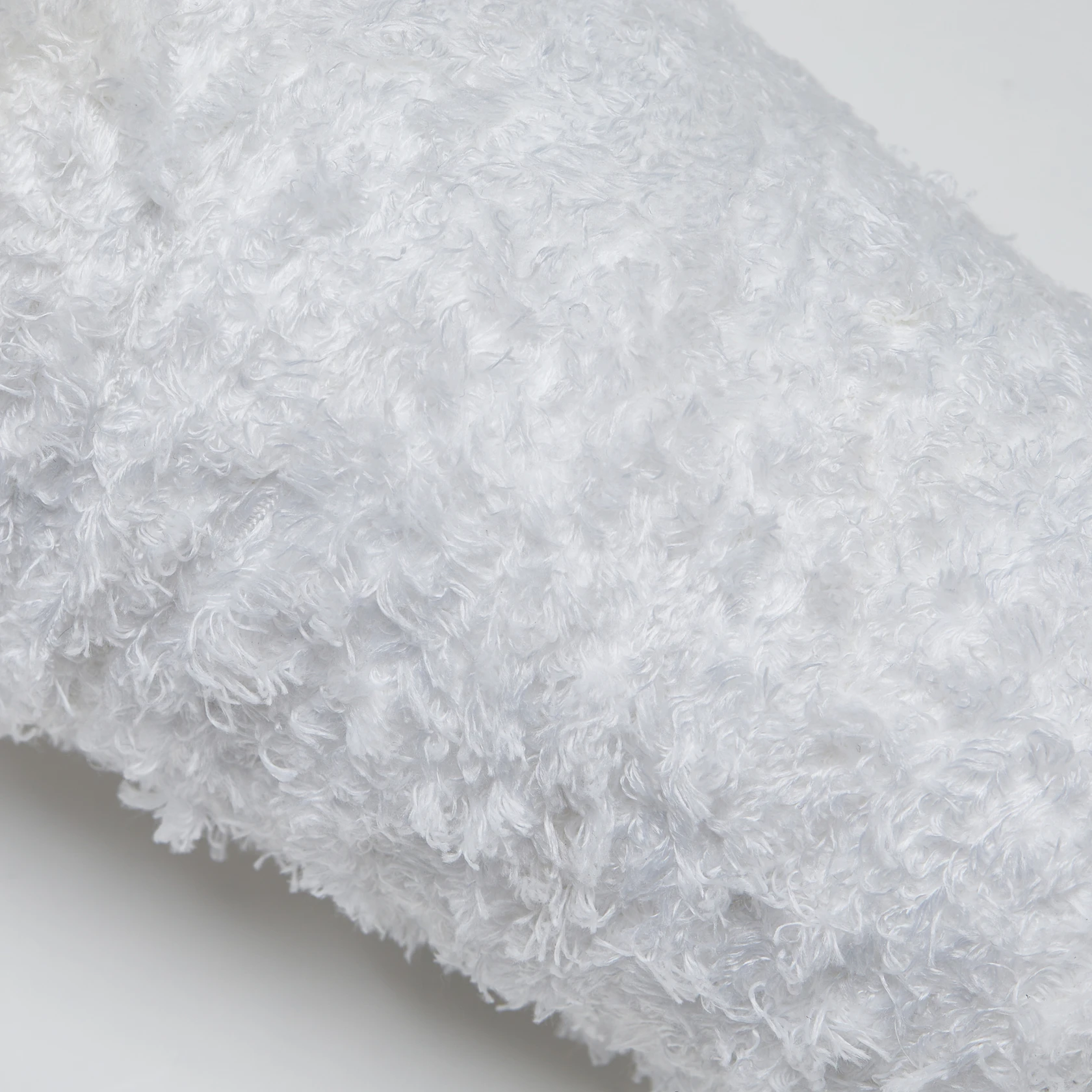 Polyester/Nylon Fiber Yarn Two side Fiber Fancy Yarn Chenille Yarn Customized Color Feather Yarn