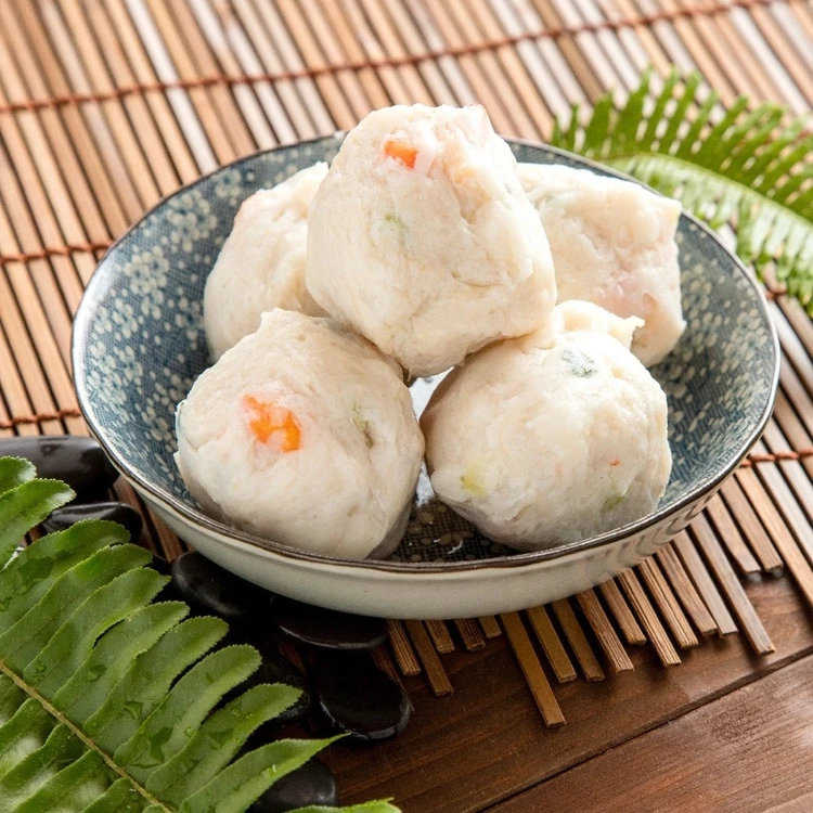 
High quality oem food supplier frozen hand made scallop & shrimp fish ball for hotpot 300g 