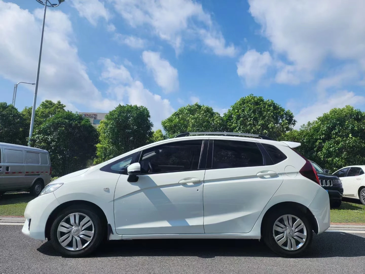 Used VEHICLES Used Car Honda Fit 2017 1.5L LXS CVT