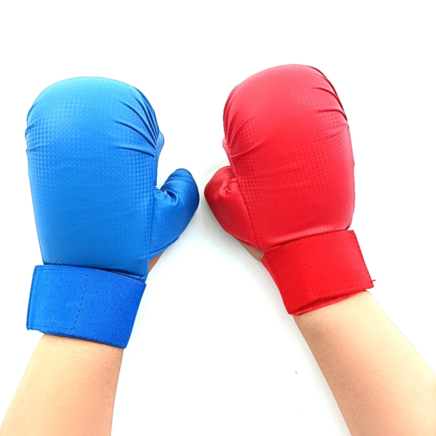 On sale cheap China factory OEM WKFtraining sparring karate hand mitt gloves
