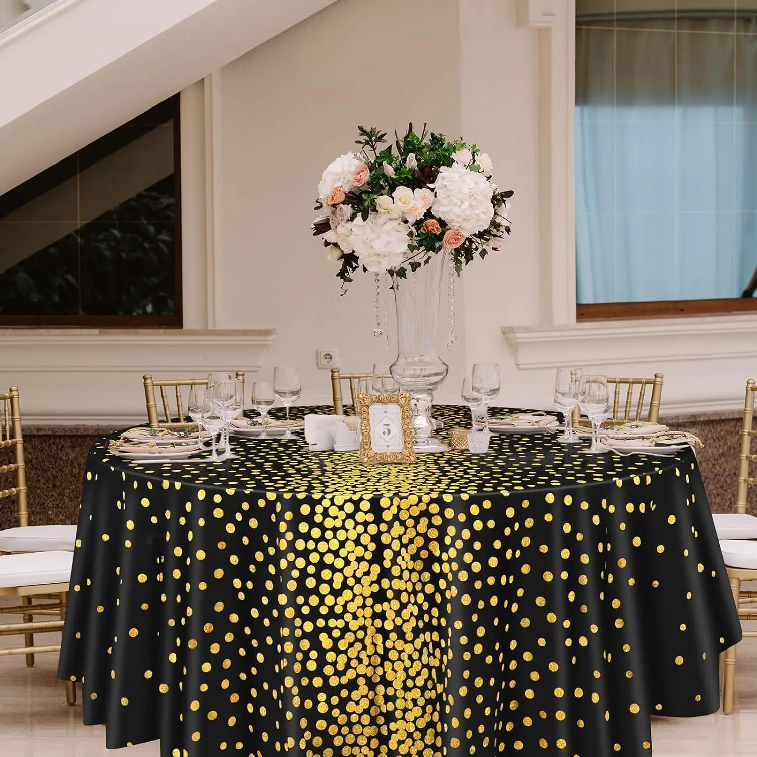 Plastic Tablecloth Waterproof Round Table Cover Gold Polka Dots Disposable for Outdoor Modern Table Decoration Printed Knitted