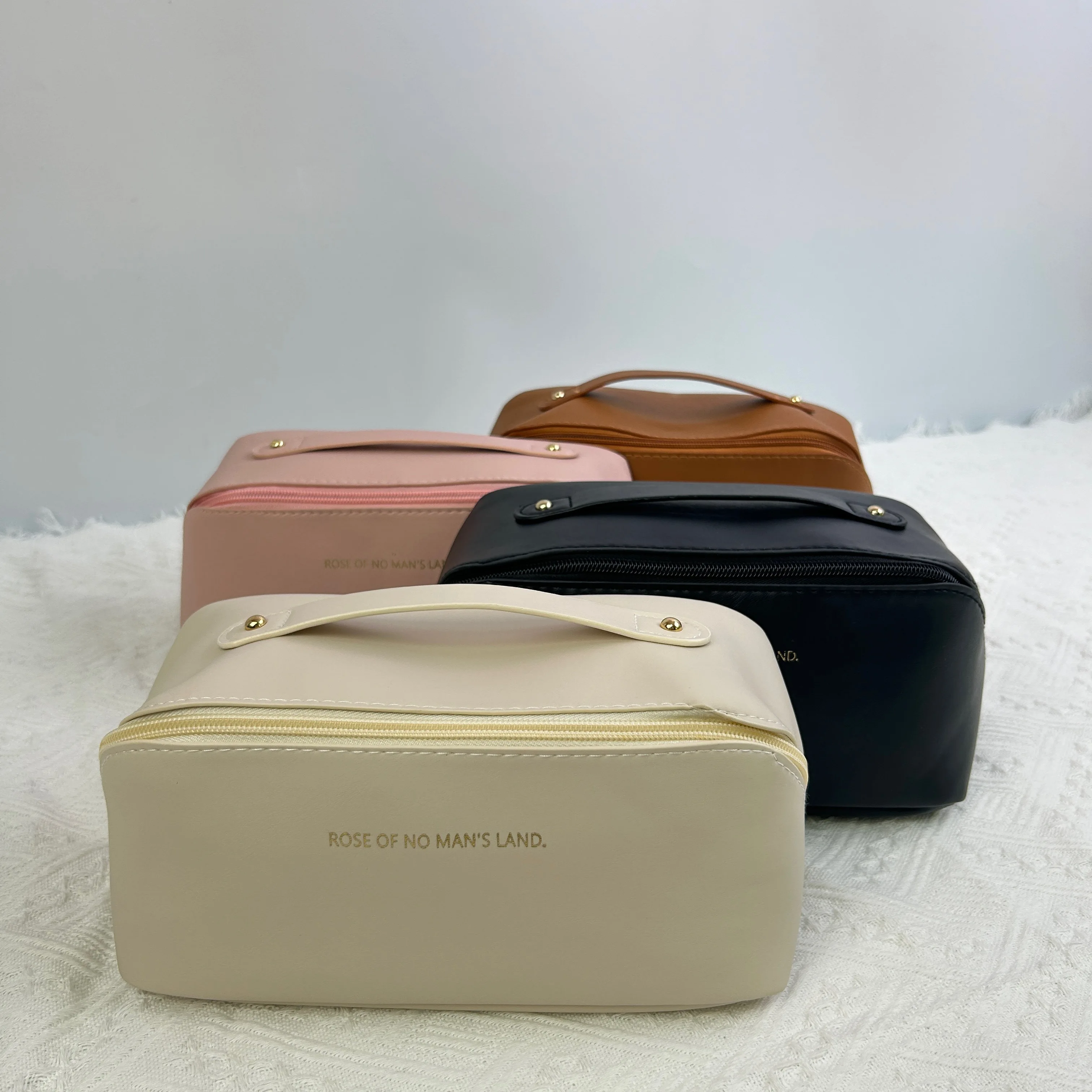 Big Storage Space Women Transparent Cosmetic Bag Set Pu Leather Makeup Bag With Top Handle