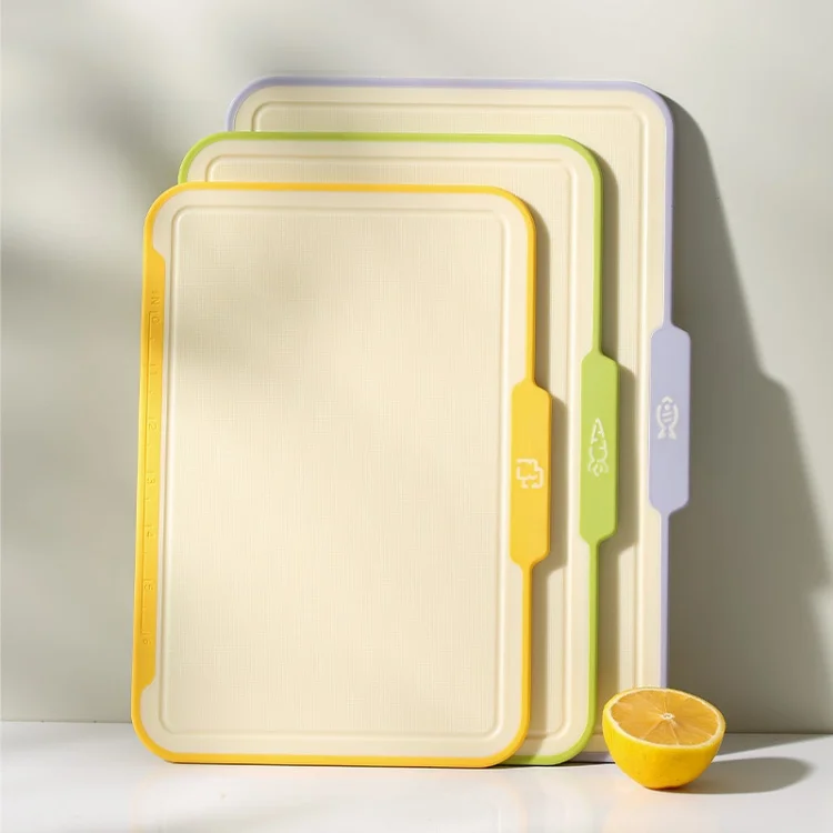 Multi-functional classification cutting board with base 3 pieces plastic double-sided chopping board set with scale