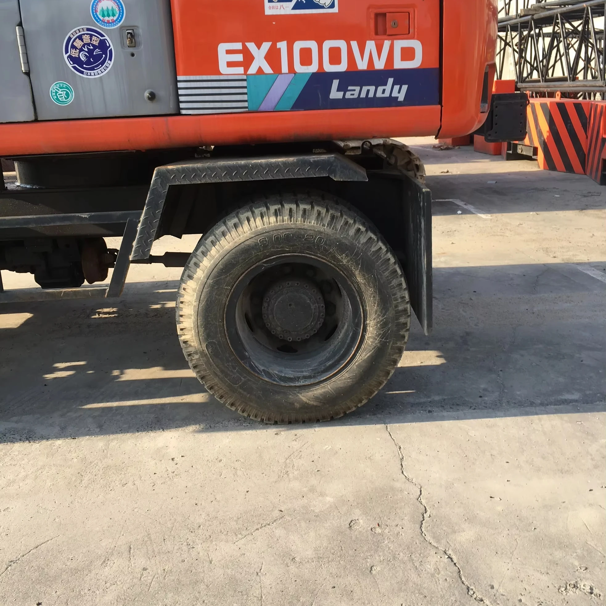 Экскаватор на колесах Hitachi EX100WD по очень низкой цене экскаваторы EX100 WD для продажи