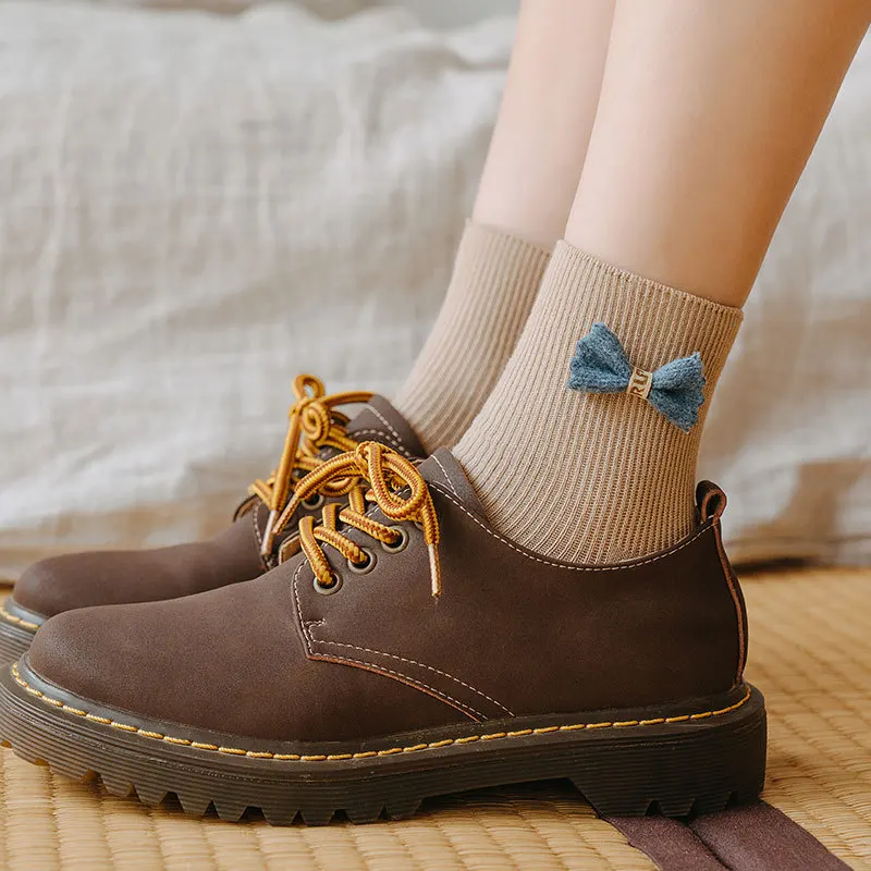 In stock female winter novelty cotton cerw socks Japanese cute bowknot socks women