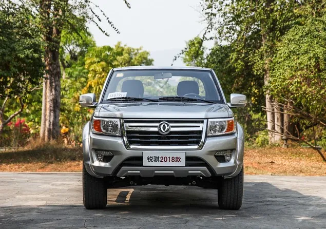  Новые богатые дизельные автомобильные пикапы Dongfeng с 4x4 пикапом/автомобильным пикапом на