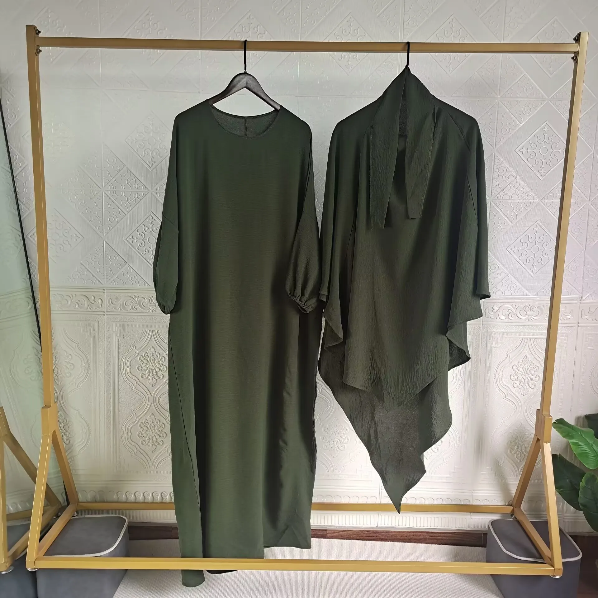 Wholesale Chador 2 Piece Set Solid Color Muslim Abaya Middle East Khimar Long Dress Girls Frock Designs Muslim Maxi Dress