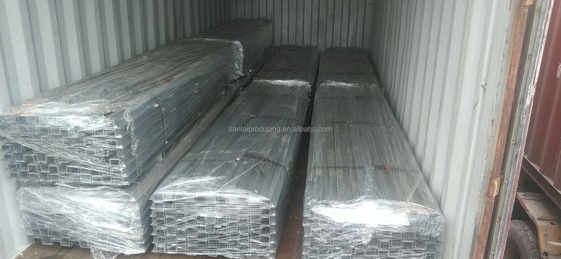 line fence post master (2).jpg