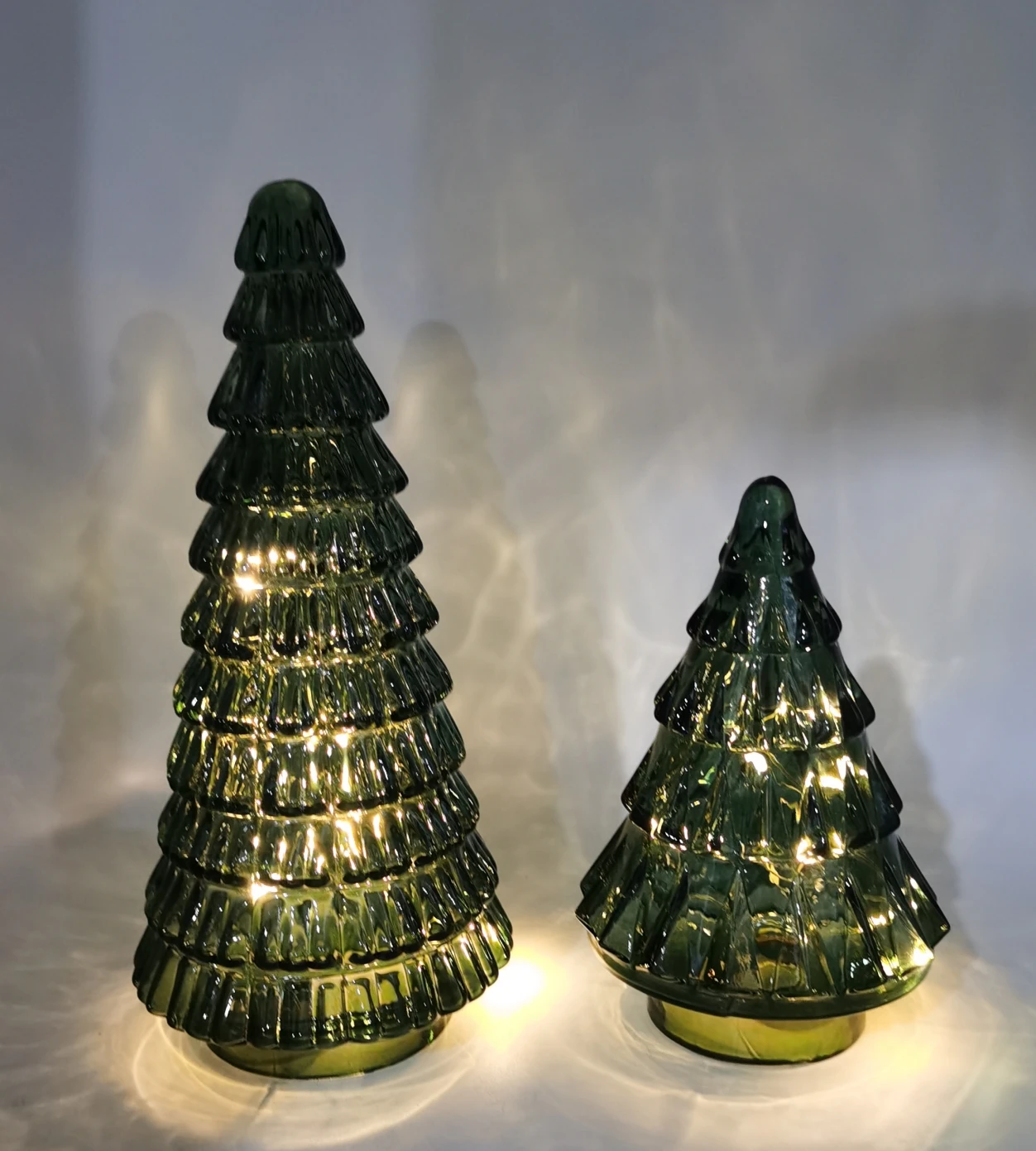 Home Decor Glass Christmas Tree for Decoration Christmas Tree Holiday Indoor Customized