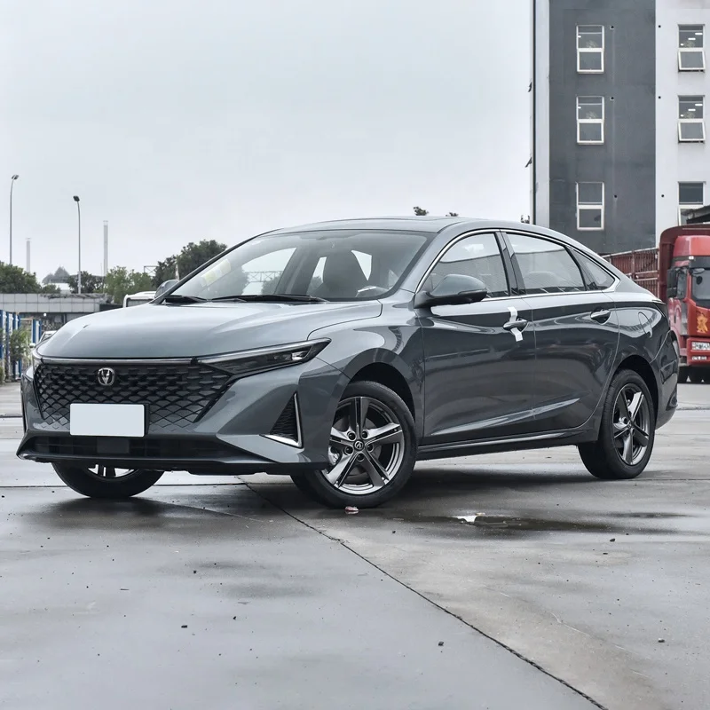 Changan Car Reaton плюс 4-дверный 5-местный седан с левым рулем сменный новый автомобиль бензиновый
