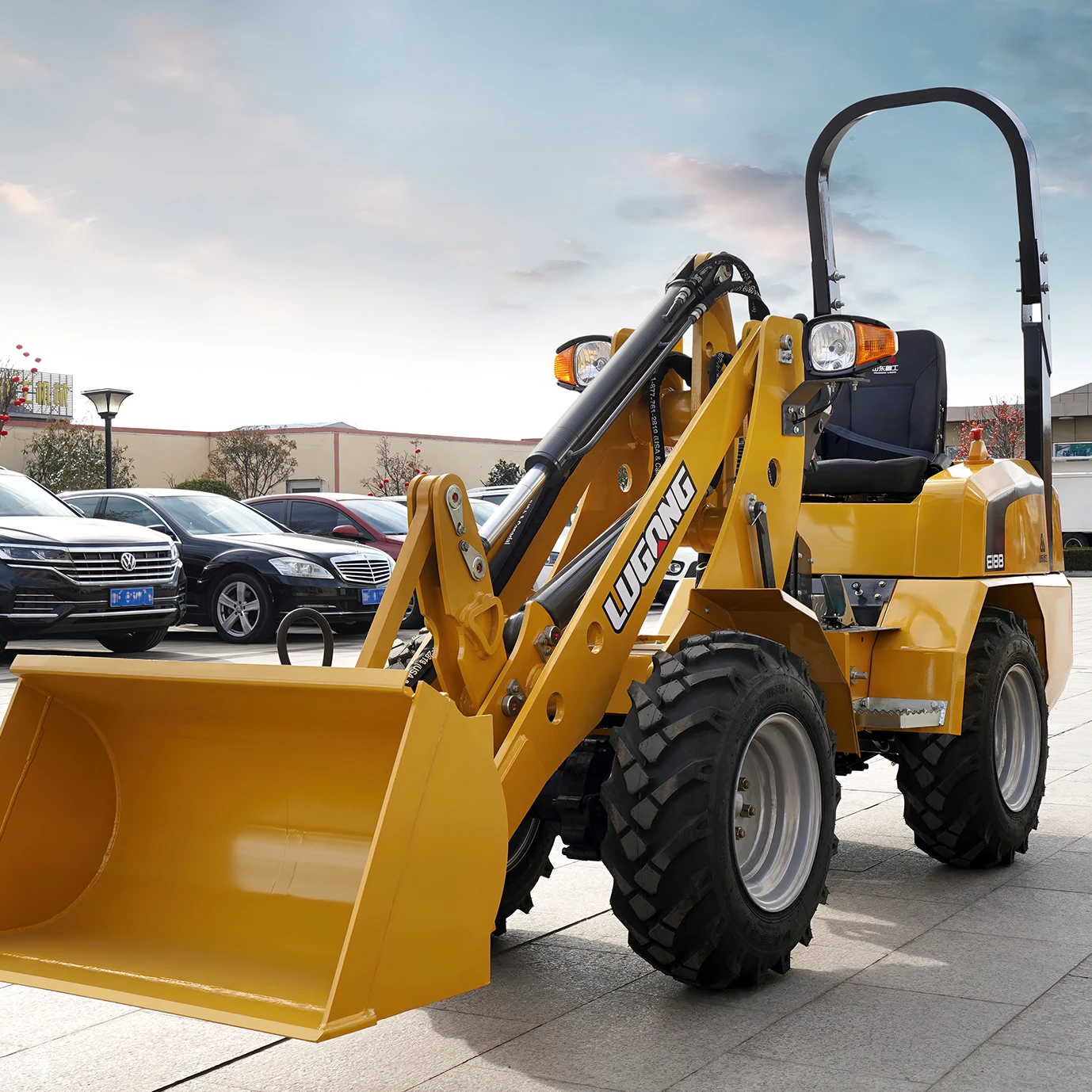LuGong E188 EURO 5 0.6t 1 Ton 1.2t 1.5 TonLoader Small Front End Articulated Mini Wheel Loader for Sale